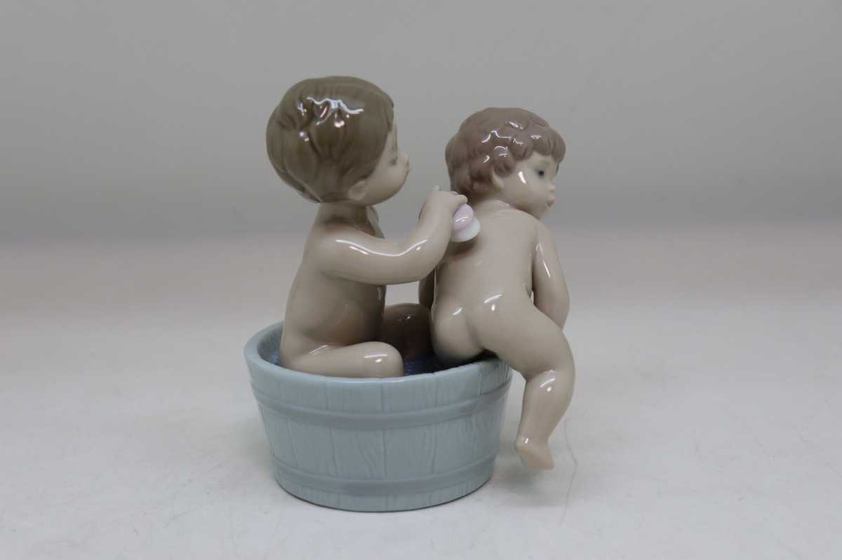 国産 ☆箱付き美品 リヤドロ 8214 ☆箱付き美品 リヤドロ 8214