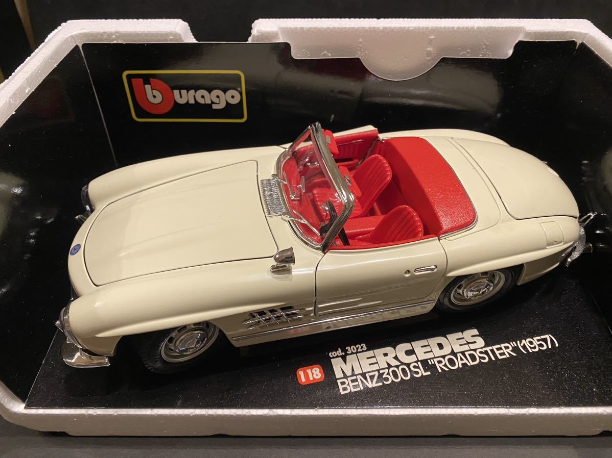 burago 1/18 MERCEDES BENZ 300SL ROADSTER(1957)中古品 ブラーゴ メルセデスベンツ　300SL_画像3