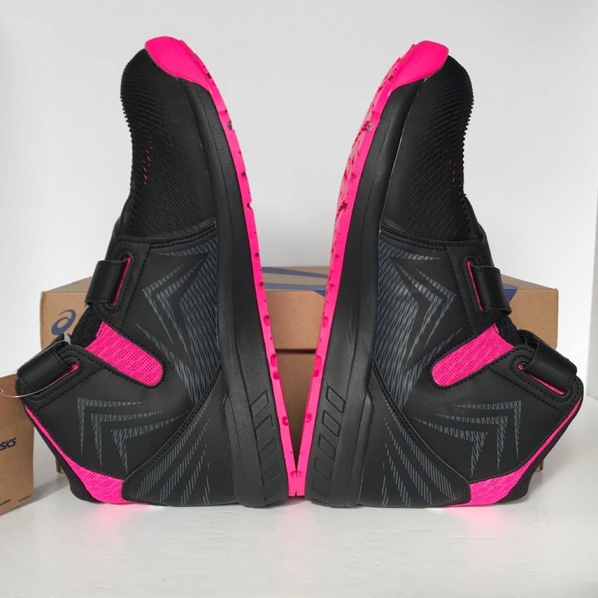 ノンナ様ASICS WINJOBCP120 ブラック/ピンク28.0cm元箱発送 26 5cm 新品 未使用品 未試着品 アシックス安全靴 ウィンジョブ
