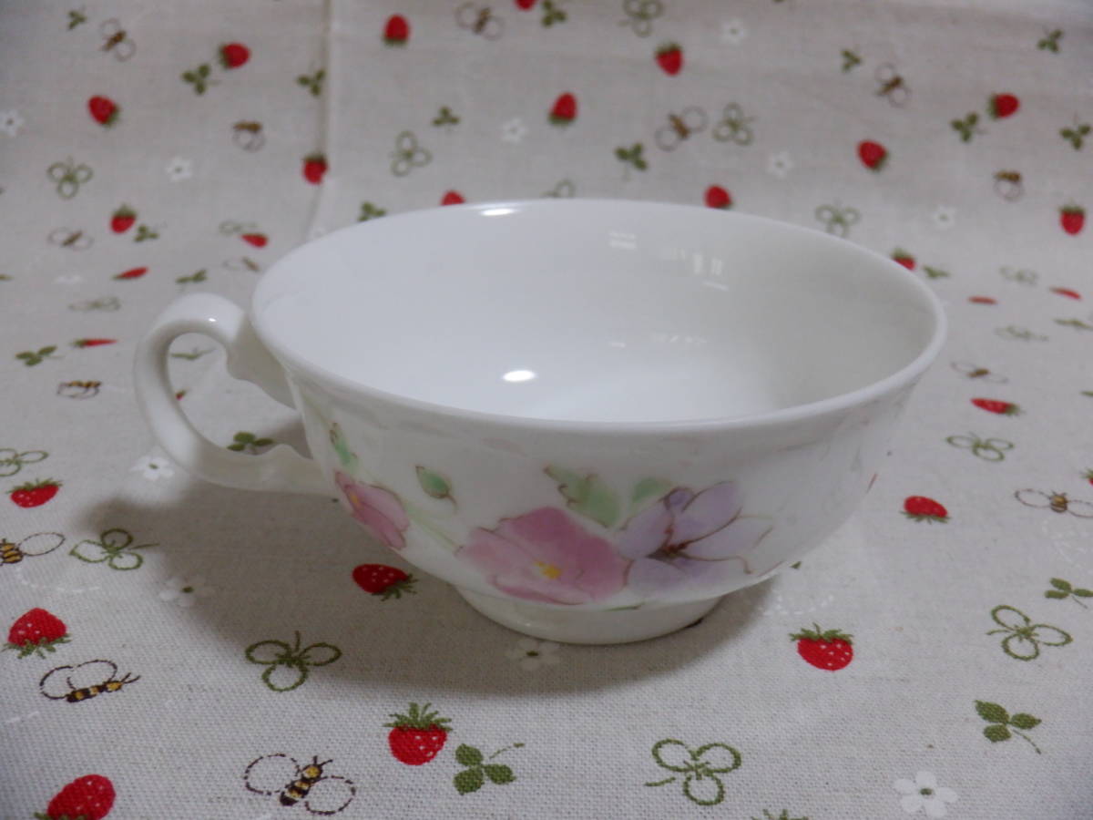 B12 NORITAKE『ノリタケ(スタジオコレクション) 華やかな花