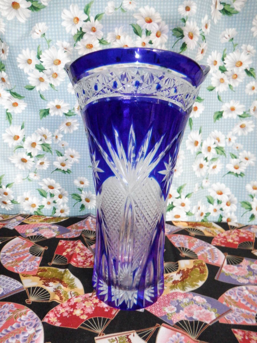 Ｂ１２『切子　青色の花瓶～高さ２３ｃｍ』～箱付き_画像2
