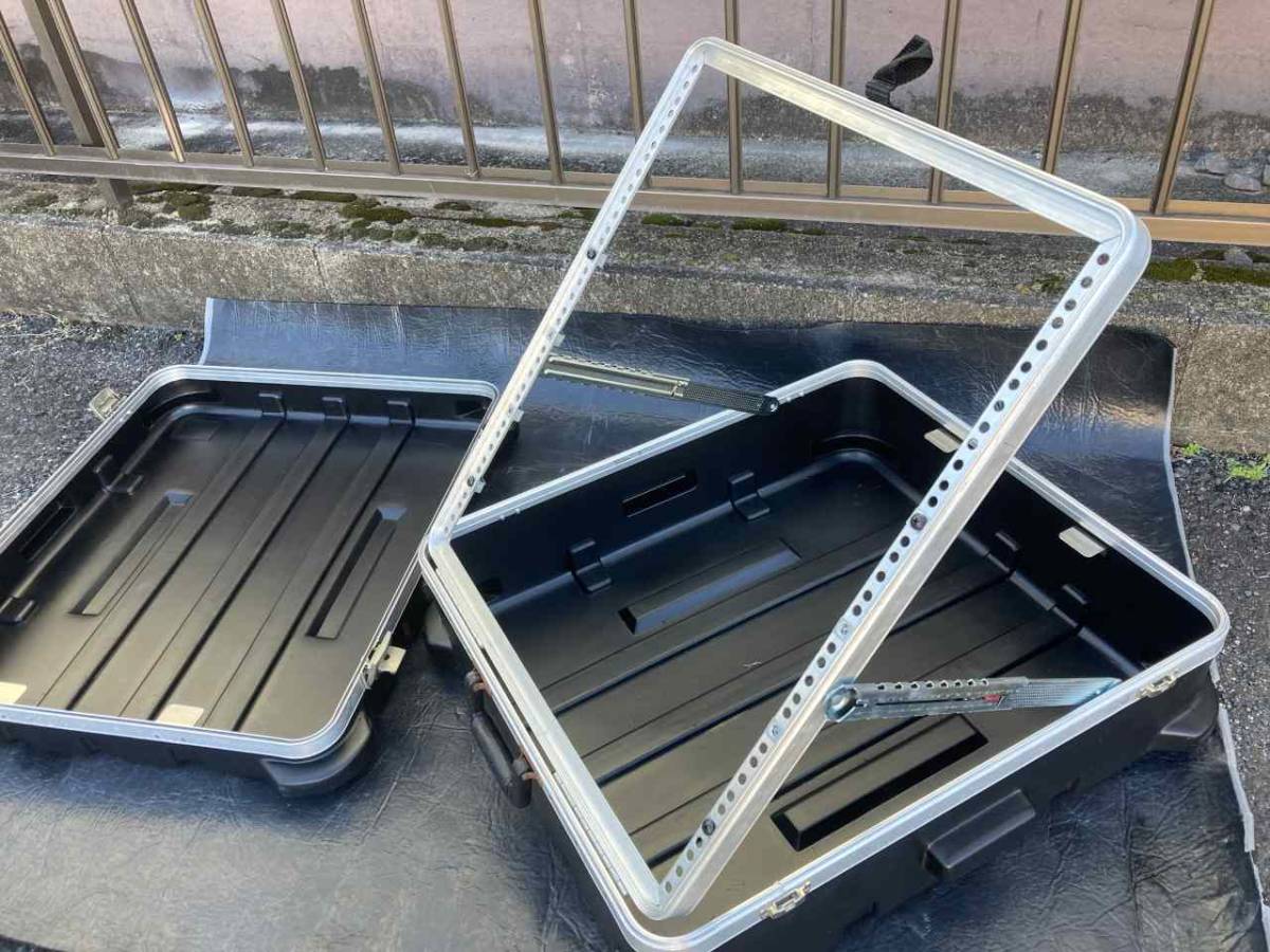 Yahoo!オークション - 中古 SKB 19-P12 ミキサー・音楽機材用 Yahoo!オークション - 中古 SKB 19-P12 ミキサー・音楽機材用