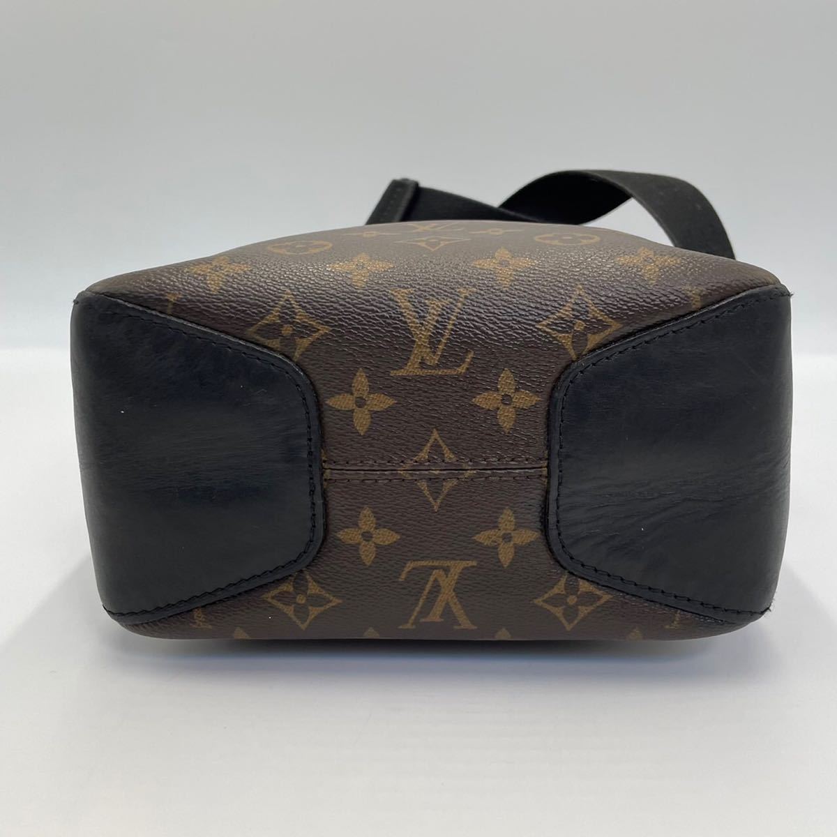 1円〜 【極美品】LOUIS VUITTON ルイヴィトン マカサー トーレスPM トーレス ショルダーバッグ モノグラム M40635 メンズ ブラック_画像6