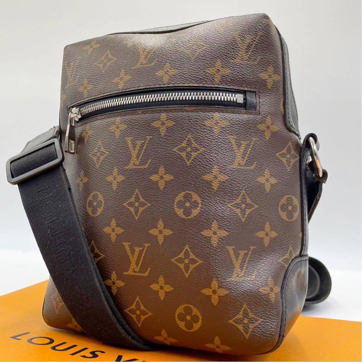 1円〜 【極美品】LOUIS VUITTON ルイヴィトン マカサー トーレスPM トーレス ショルダーバッグ モノグラム M40635 メンズ ブラック_画像1