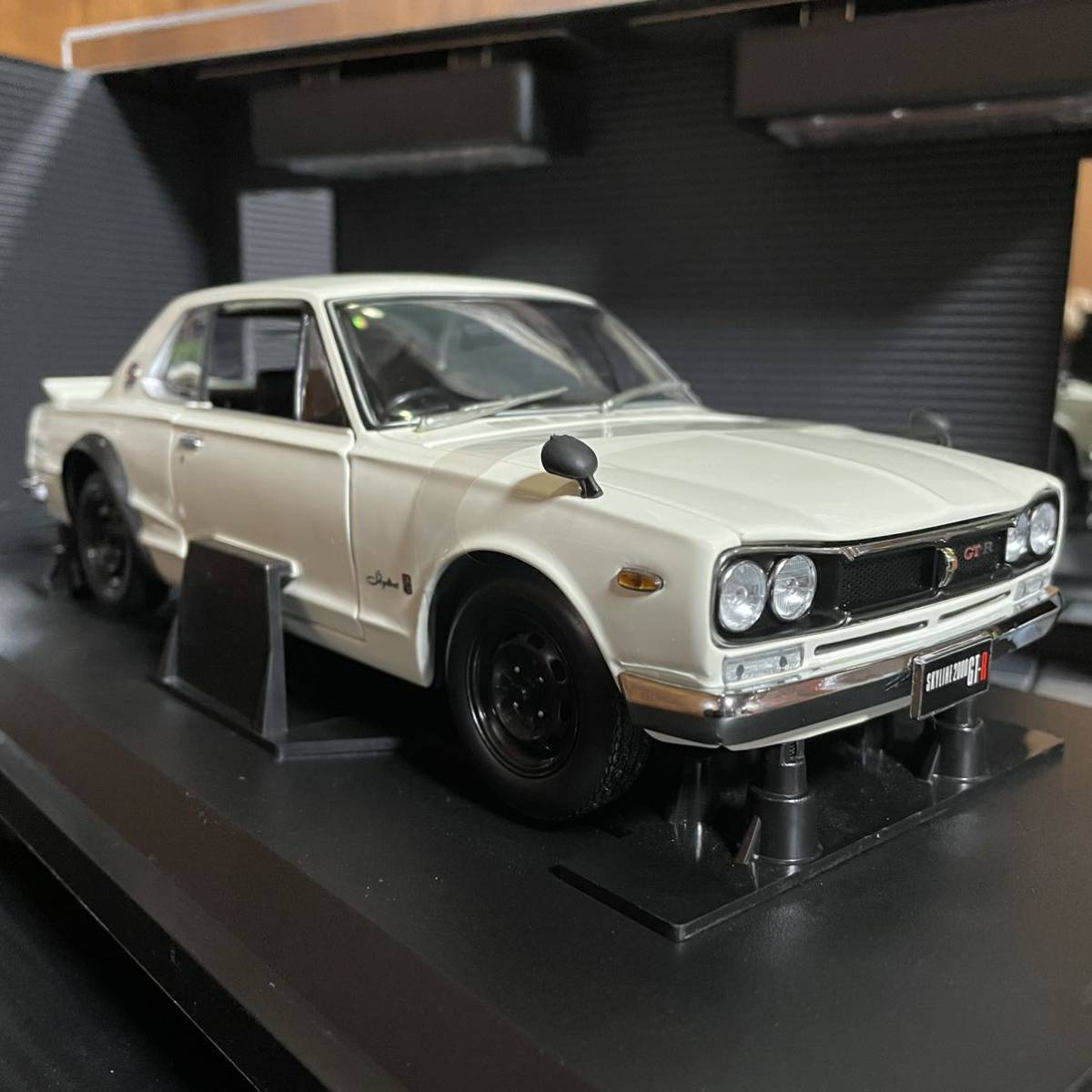  распроданный не выставленный товар Kyosho 1/18 Nissan Skyline 2000GT-R (KPGC10) Hakosuka 