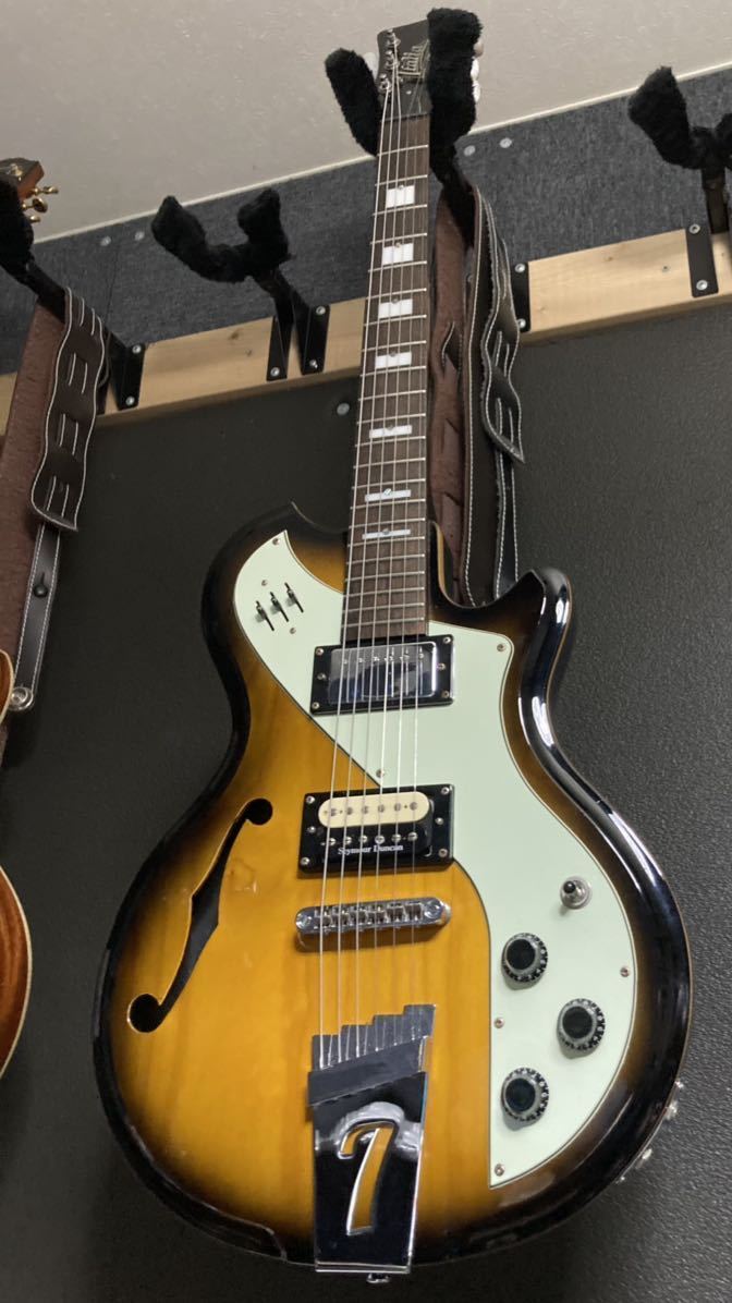 Italia Guitars Mondial Classic Deluxe セミアコ | fondation-raze.fr