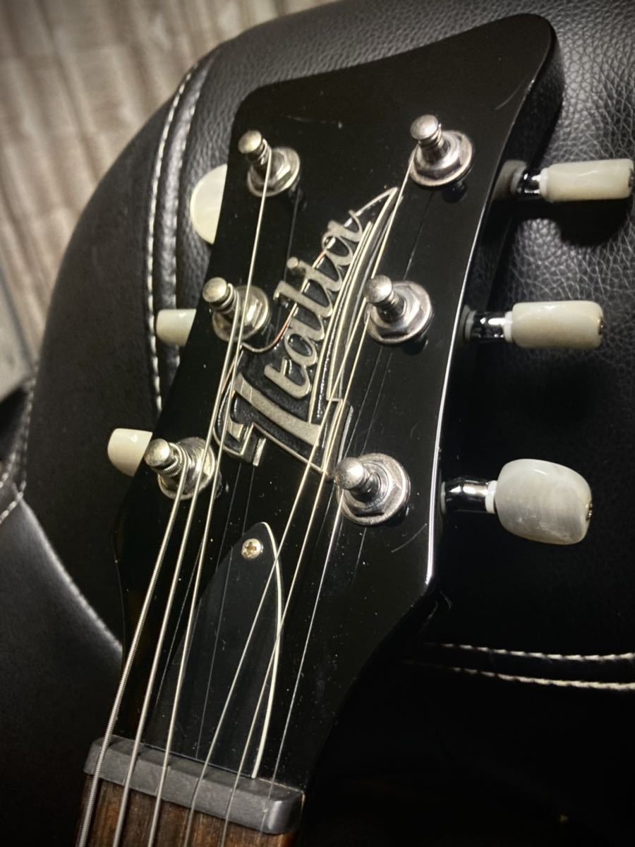 Italia Guitars Mondial Classic Deluxe セミアコ | www