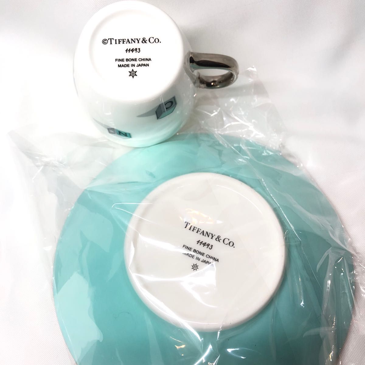 ティファニー Tiffany ベビー食器 セット マグカップ プレート(深皿) クマ ブロック ファインボーンチャイナ