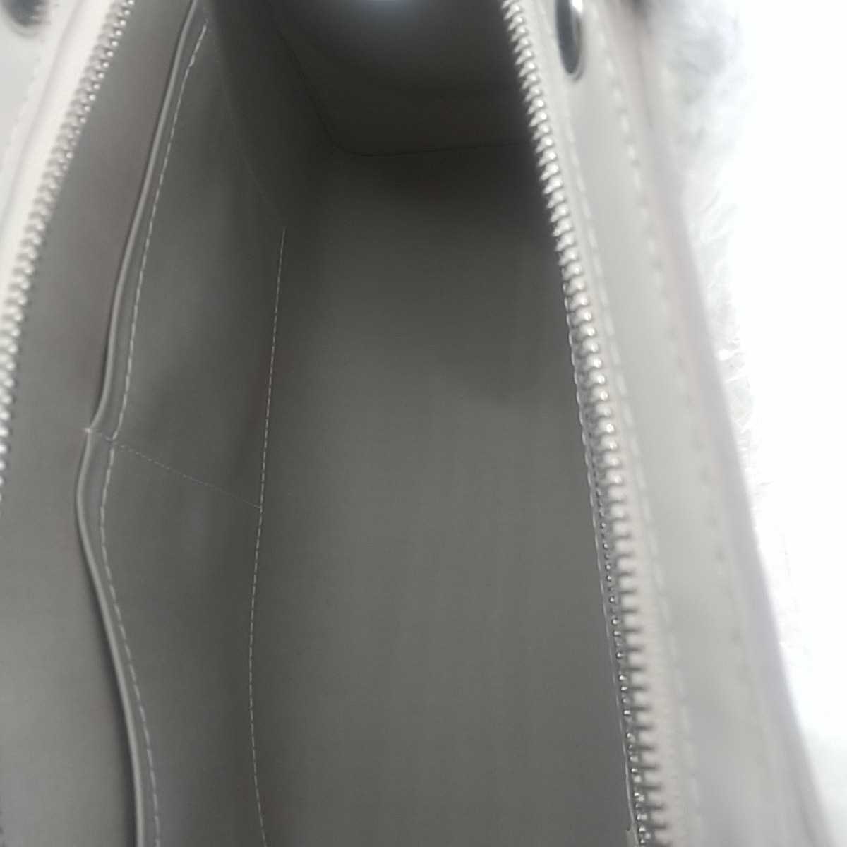 【使用わずか】ルイヴィトン Louis Vuitton エピ ブレア GM 2WAY ハンドバッグ 斜め掛け イヴォワール ホワイト 定価約30万 5