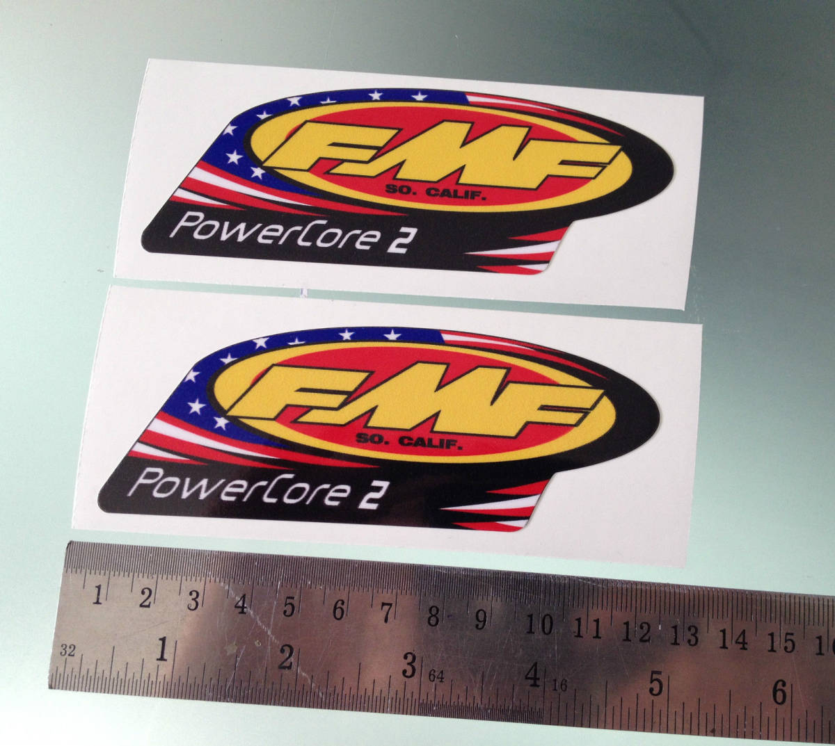 海外　限定品　送料込み　FMF PowerCore Decal Sticker ヘルメット ステッカー シール デカール 120mm x 50mm 2枚セット_画像1