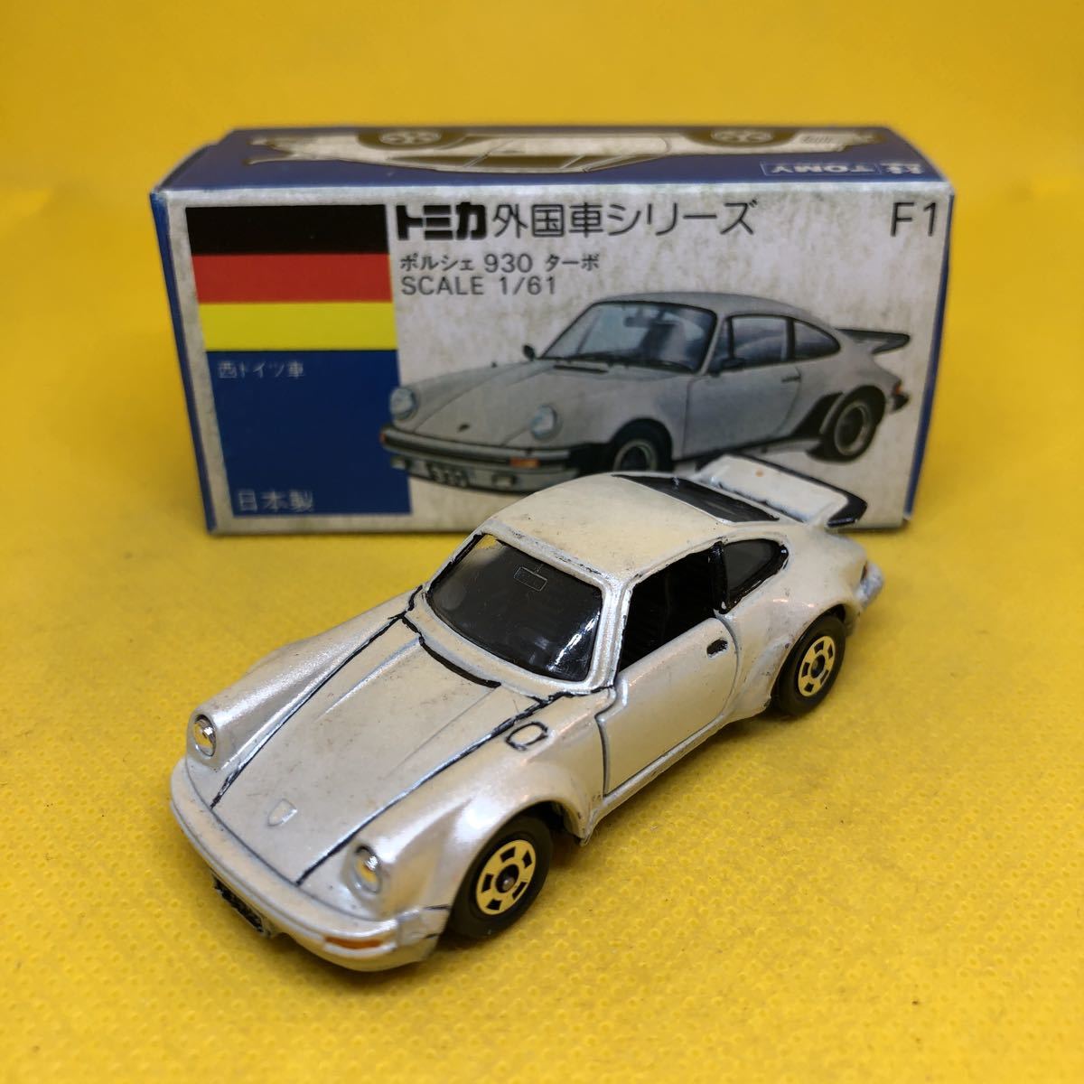 くらしを楽しむアイテム 日本製☆超美品☆1/61☆トミカ青箱F1 ポルシェ