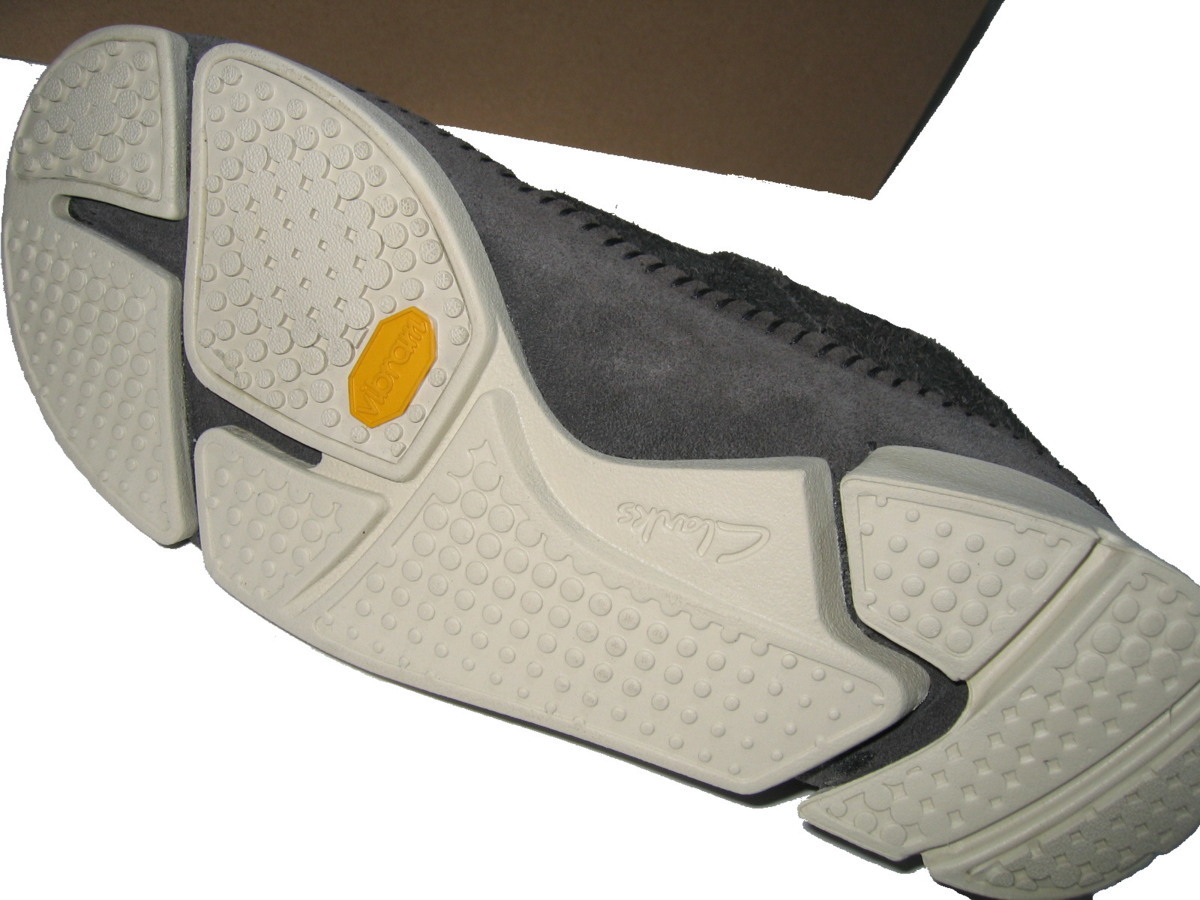 新品 定価2.75万▼ 26.5cm US 8.5 EU 41.5 クラークス × シップス Vibramソール ボア デザート ブーツ ヌバック レザー ミドルカット 濃灰 6