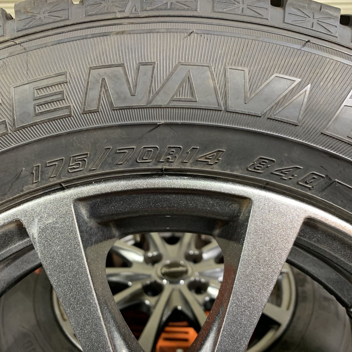 Exceeder エクシーダー 14インチ アルミホイール 4本セット グッドイヤー スタッドレスタイヤ ICENAVI 175/70R14 アクア シエンタ フィット_画像6