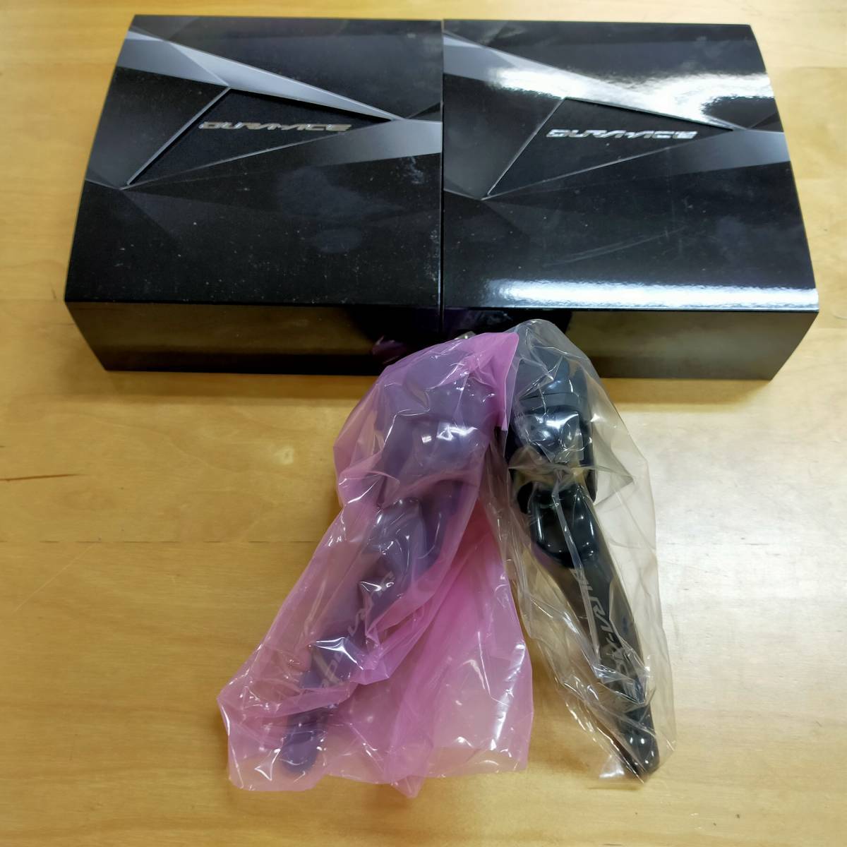 話題の人気 DURA 2×11S ワイヤー付属 左右 新品 ST-R9100 ACE シマノ