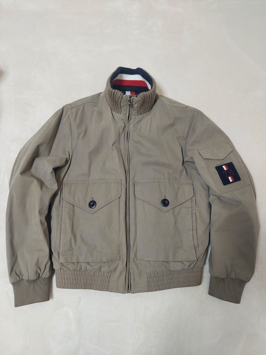【価格相談歓迎】TOMMY HILFIGER トミーヒルフィガー ボンバージャケット 中綿ブルゾン アウター 美中古