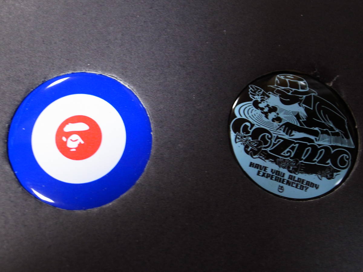 非売品 A BATHING APE など人気8ブランド オリジナル 缶バッジ8点