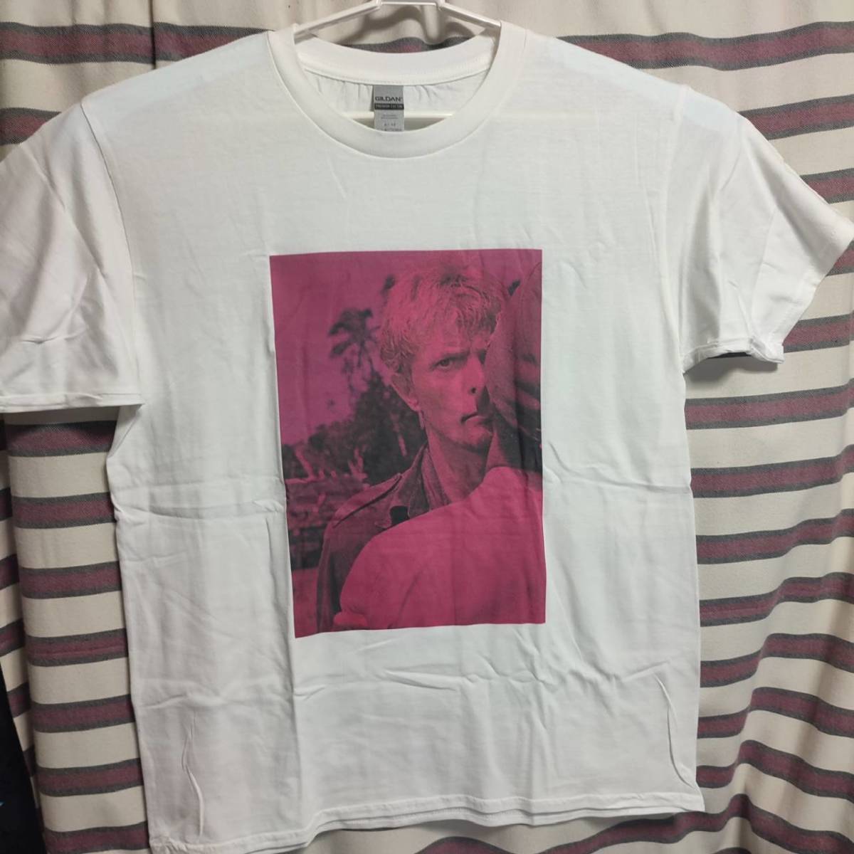 映画『戦場のメリークリスマス』Tシャツ 【Lサイズ】david bowie　坂本龍一　デヴィッドボウイ　ビートたけし　北野武　送料無料☆彡新品◇