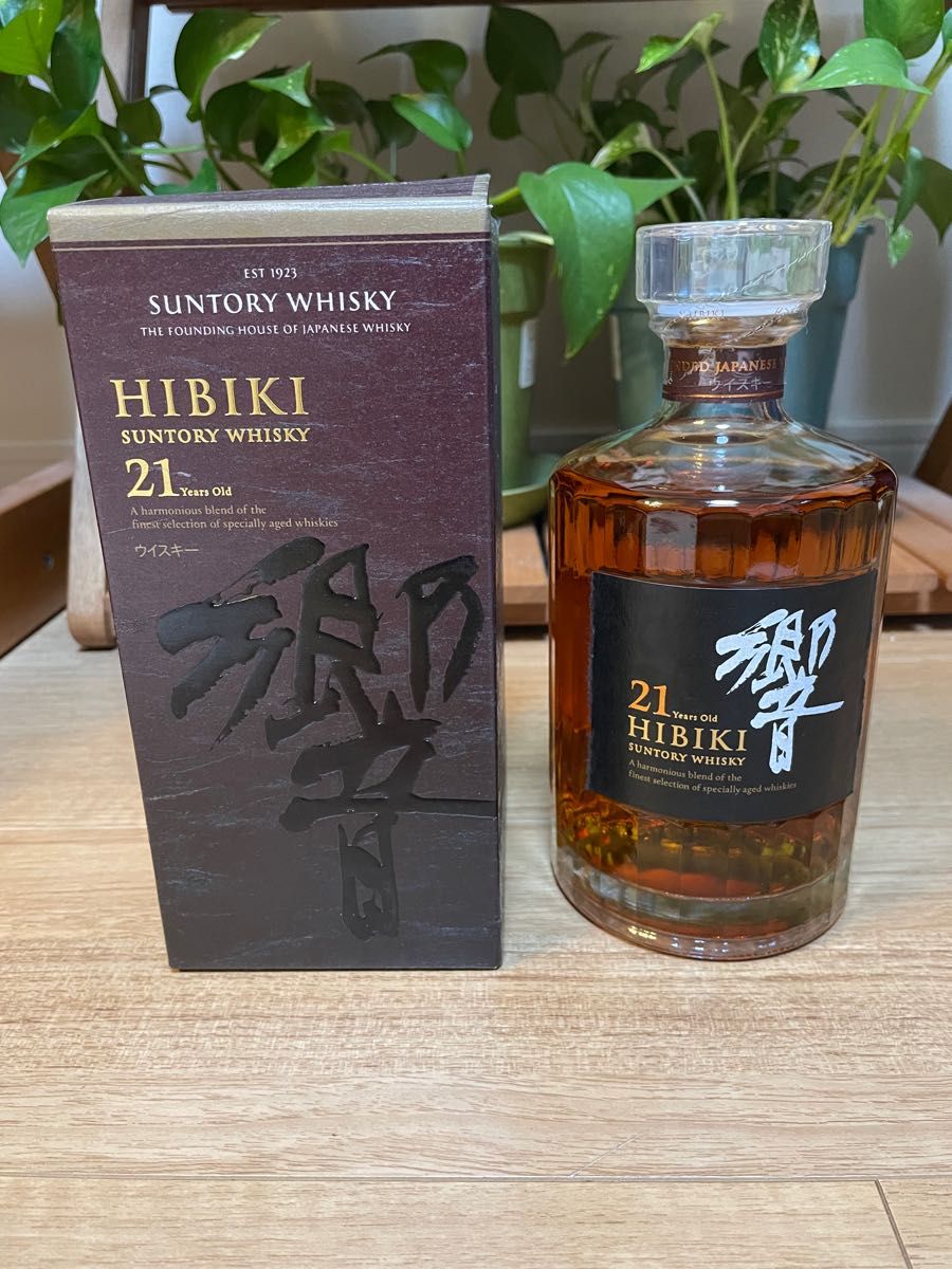 未開栓】サントリー 響21年 SUNTORY 箱付き HIBIKI 700ml 新品未開封