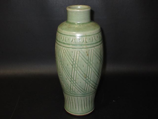YS63 中国 古玩 青磁 飾り彫刻 壷 花器 古陶磁器 中国美術 花瓶
