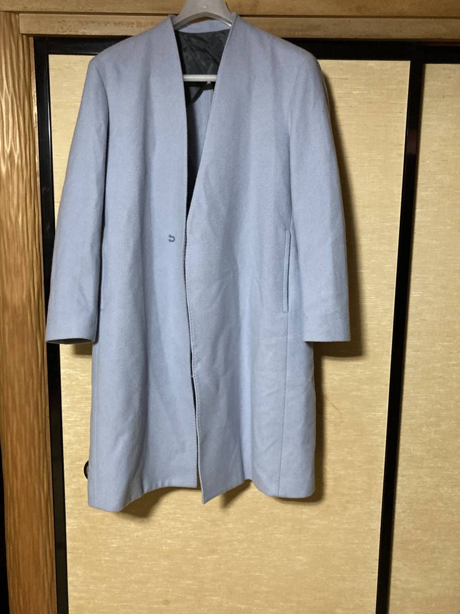 ADAM ET ROPE HOMME MBコラボ ノーカラーウールコート サックスブルー