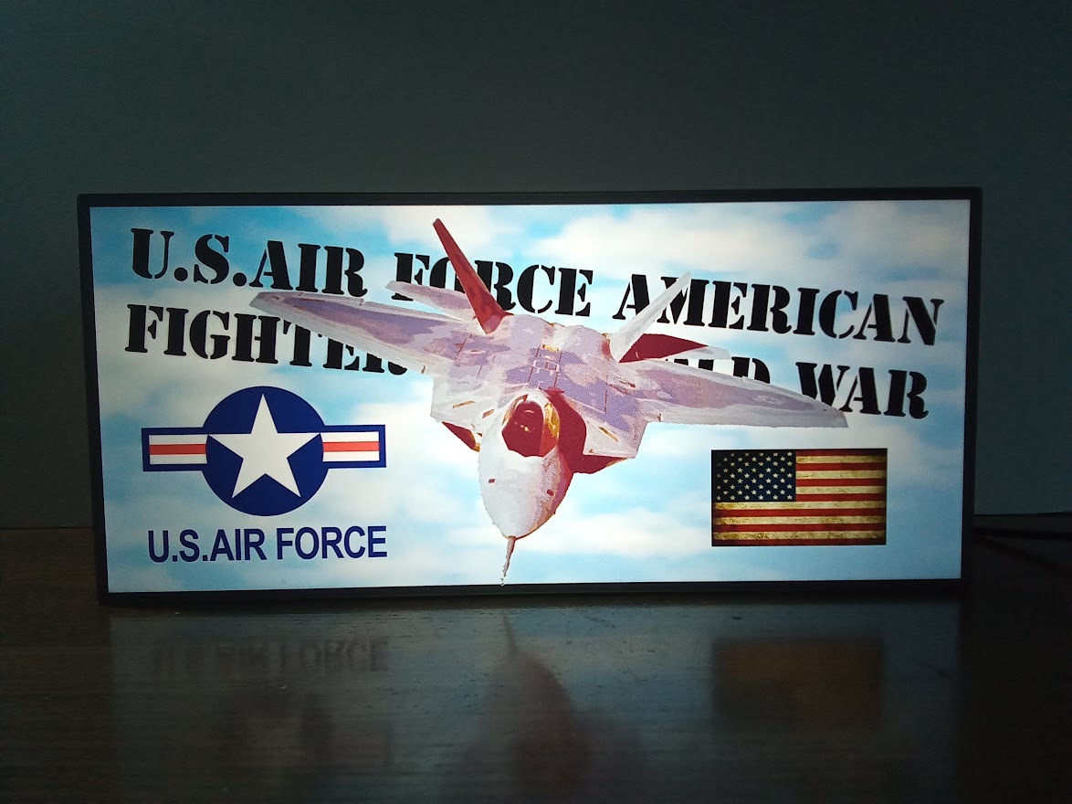 【送料無料!】ミリタリー 戦闘機 プラモデル 模型 U.S.AIR FORCE② 空軍 ミニチュア サイン ランプ 看板 玩具 置物 雑貨 LED ライトBOX_画像1