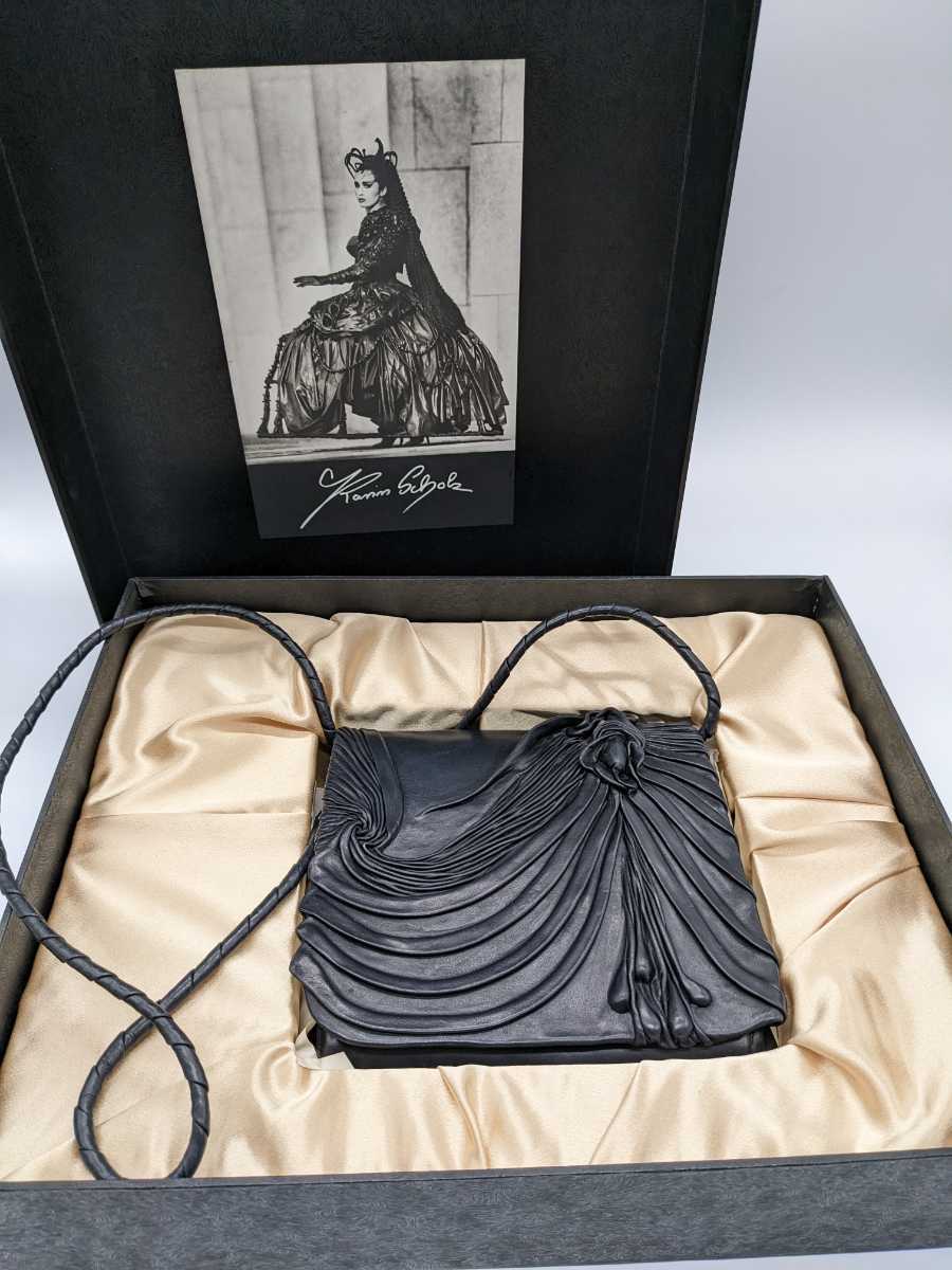 【人気商品】 【希少】KarinScholz カリンショルツ ゴシックファッション ゴス レザーバッグ 箱あり 牛革 【人気商品】 【希少】KarinScholz カリンショルツ ゴシックファッション ゴス レザーバッグ 箱あり 牛革