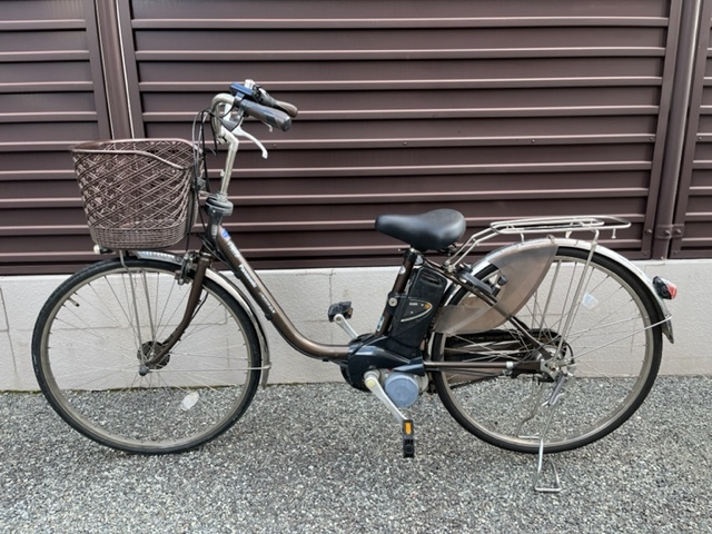 はこぽす対応商品】 中古 電動アシスト自転車 パナソニック製 100%組立て発送 前後タイヤ良好 リチウムイオンバッテリー搭載 充電器付属 26インチ 電動アシスト自転車 Panasonic 電動三輪自転車 かろやかライフ•EB メタリックローズ
