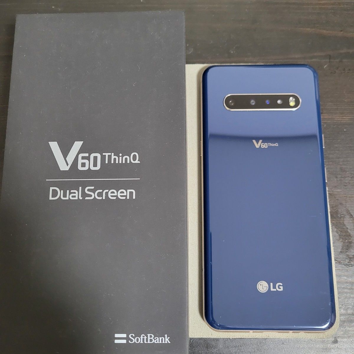 おすすめポイント ♪ 新品 ソフトバンク LG V60 ThinQ 5G SIMロック