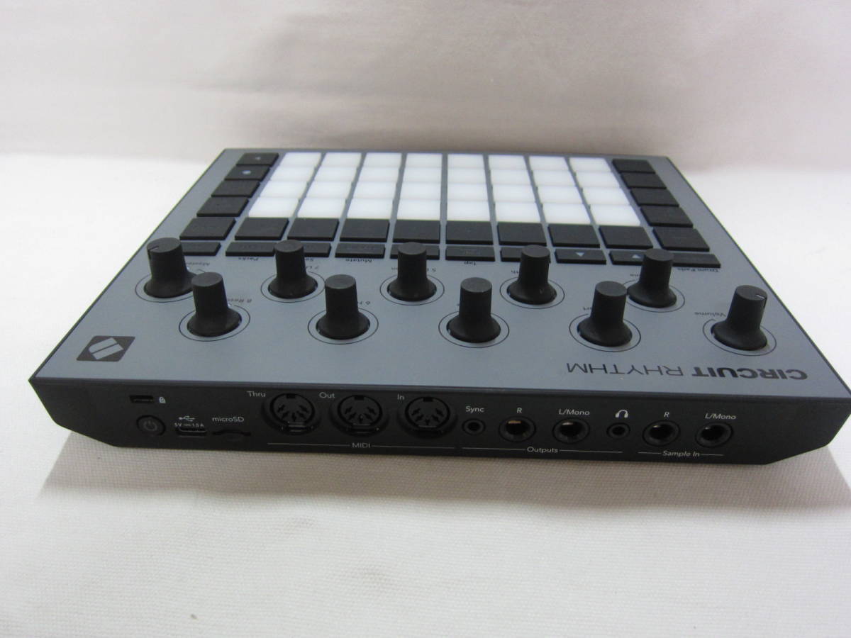 novation CIRCUIT RHYTHM ビートメイク/パフォーマンス サンプラー
