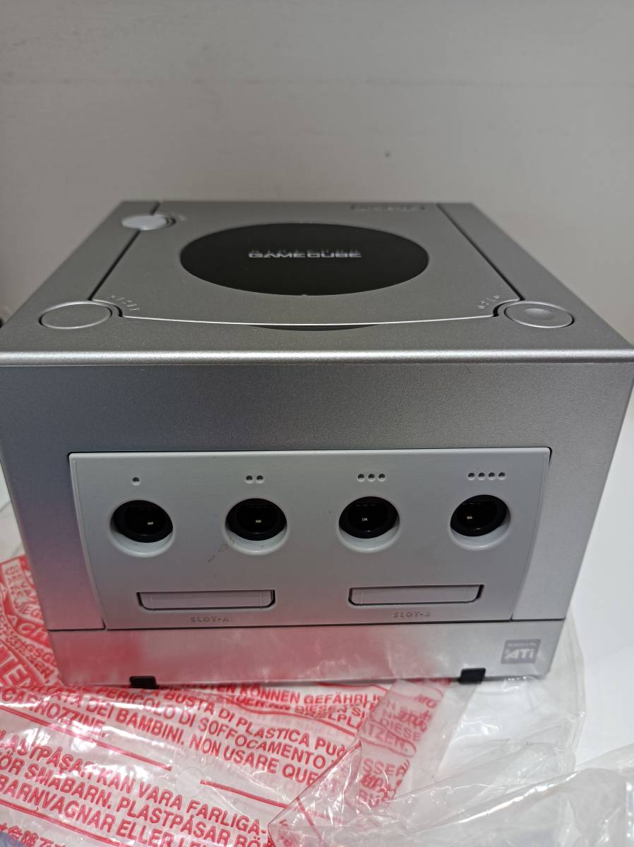 067 A)1円~ ニンテンドーゲームキューブ ポケモンXD本体セット 【動作確認済み】