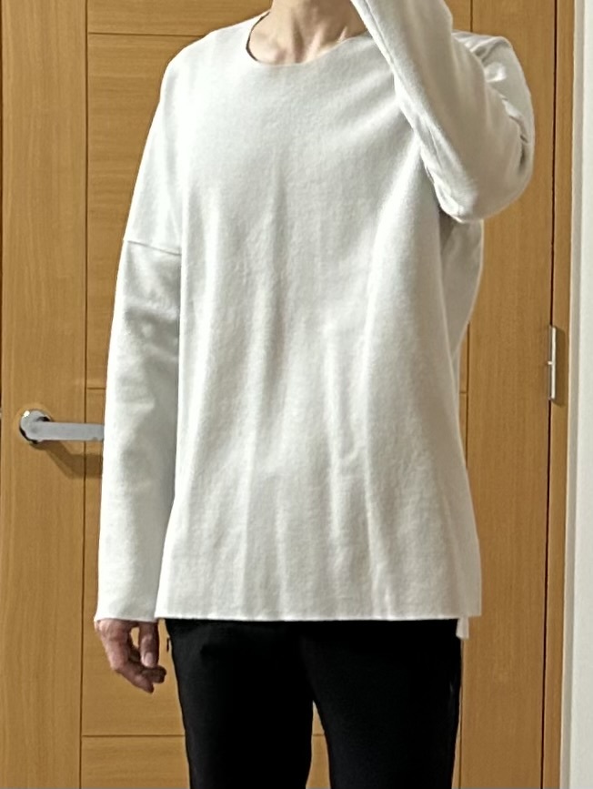 22AW regular price 2.5 ten thousand ATTACHMENT MELTON JERSEY CREWNECK LOOSE FIT KNIT 3 eggshell white Attachment melt n jersey knitted cut and sewn 