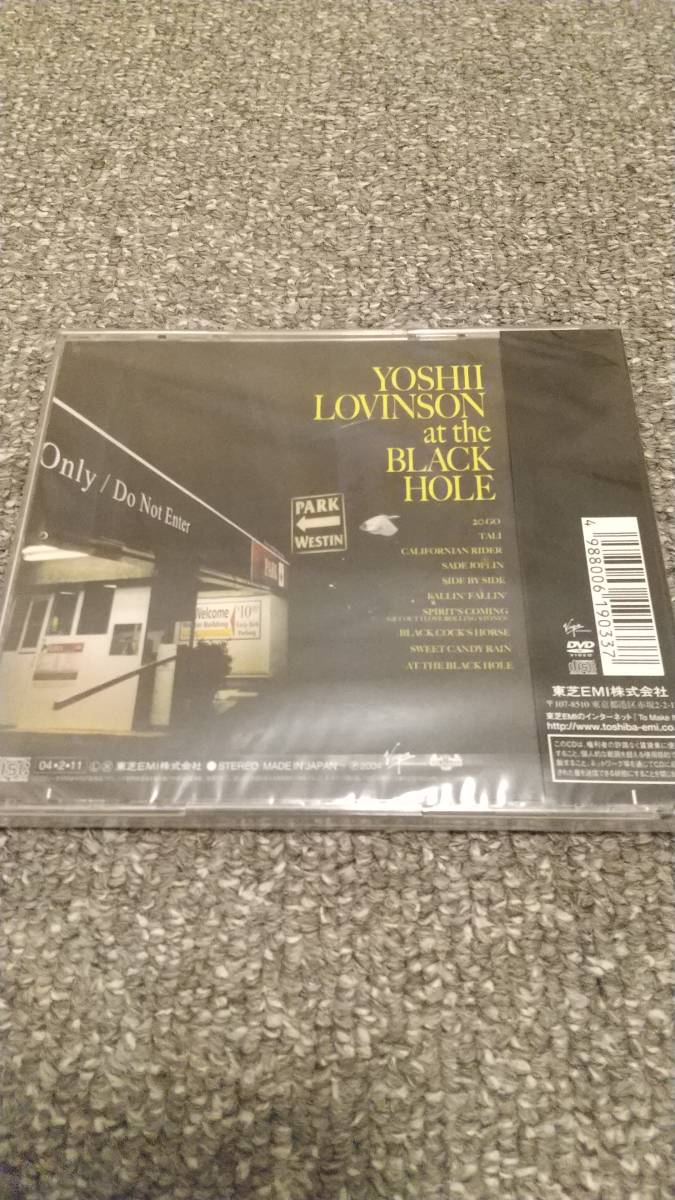 CD　at the BLACK HOLE (初回生産限定盤) / Yoshii Lovinson 吉井和哉_画像2