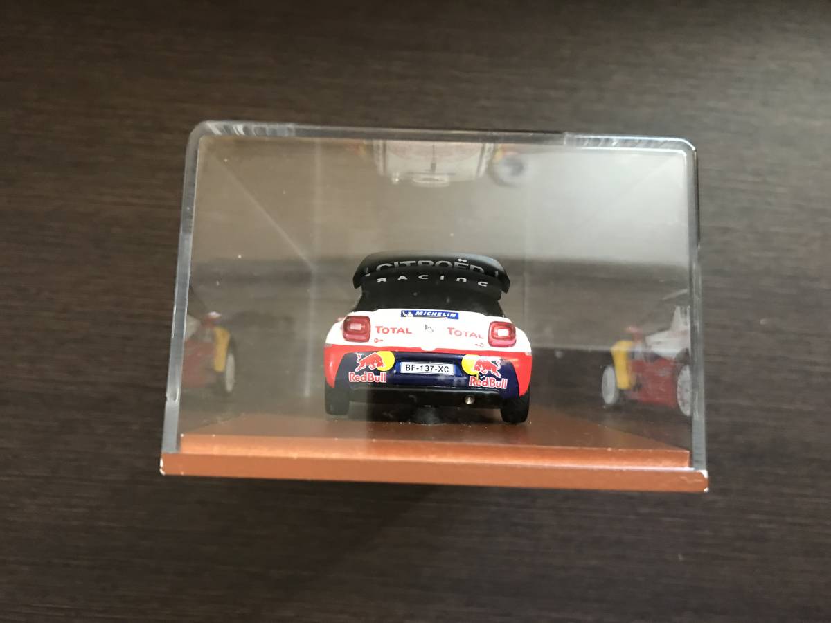 ※ 1/43 Spark 【RedBull】 シトロエン・DS3 WRC #1 S.ローブ組 ラリー・メキシコ優勝 2011_画像8