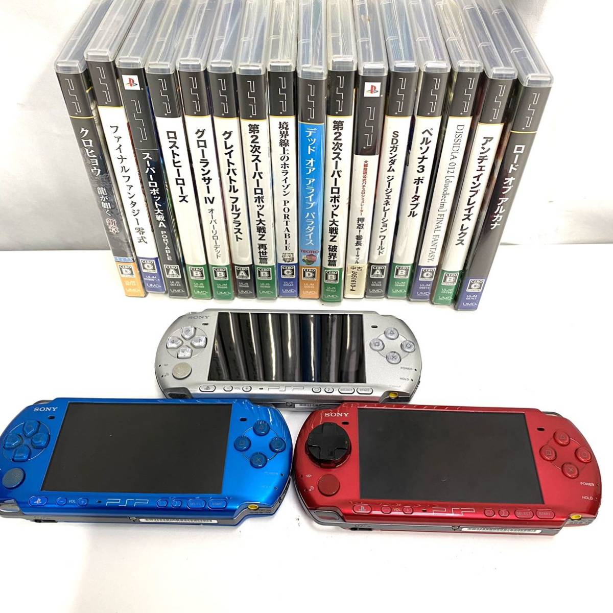 ヤフオク! - SONY ソニーPSP 3000 3台セット ソフト16本...