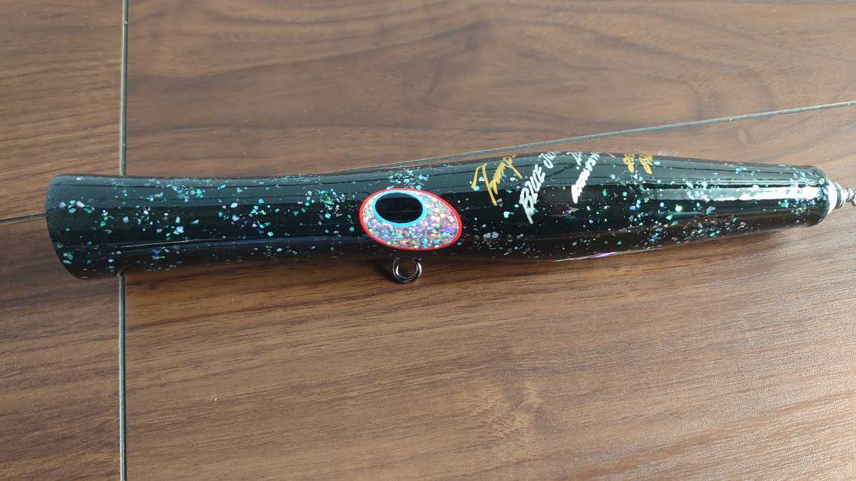 高価値 shaping shell lures オリカラ 新品 トランペット230 貝田