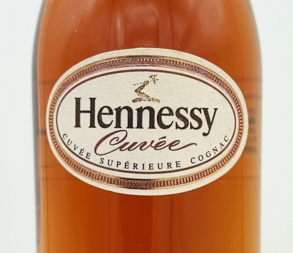 【全国送料無料】Hennessy Cuvee Superieure COGNAC　40度　50ml【ヘネシー コニャック】