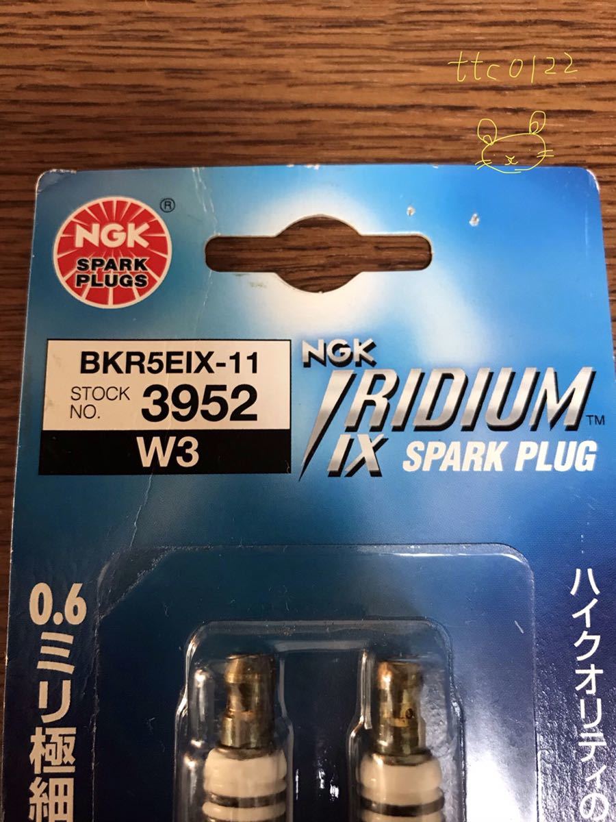  новый товар не использовался NGK Iridium свеча зажигания [BKR5EIX-11( обычный :BKR5E-11) 2 шт. комплект ] стоимость доставки 210 иен 