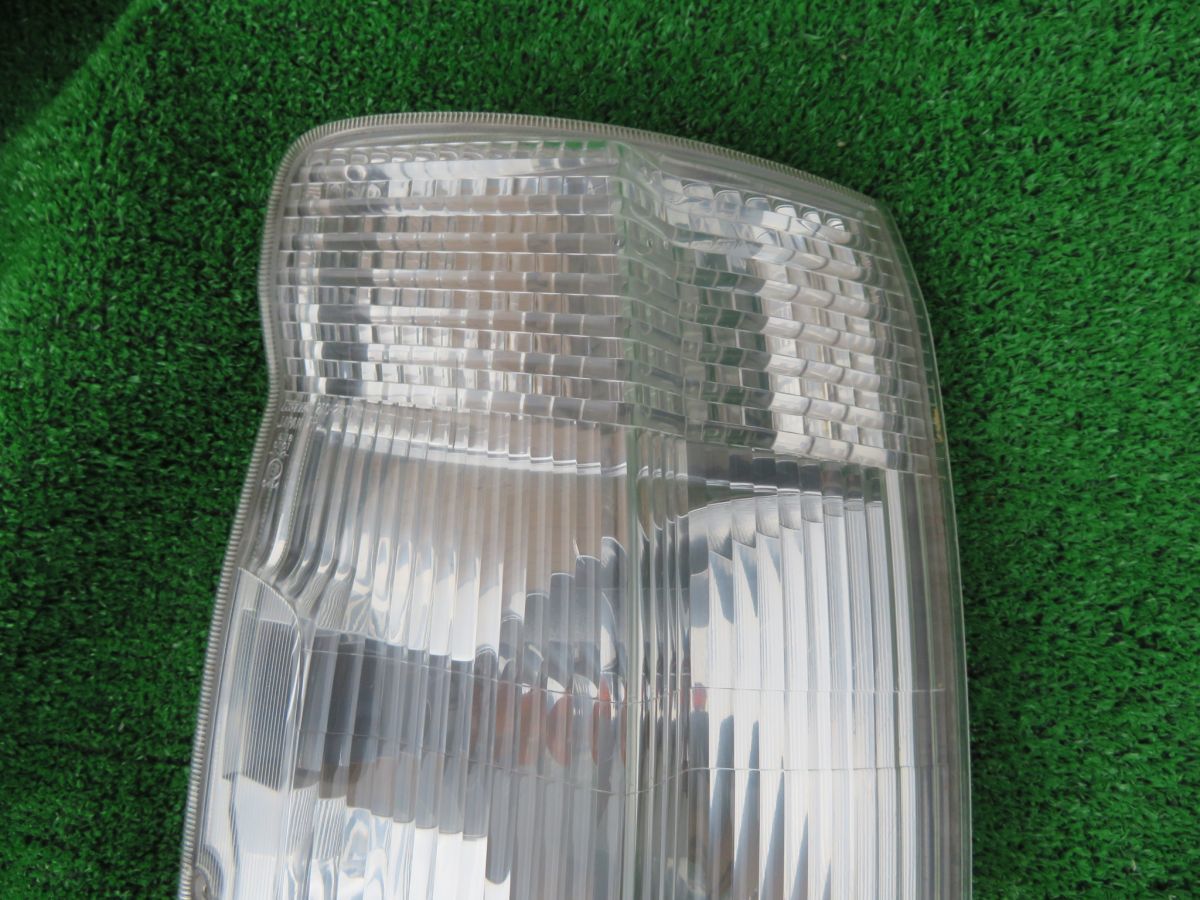  Nissan Caravan E25 CQGE25 VRE25 SGE25 corner lamp right 