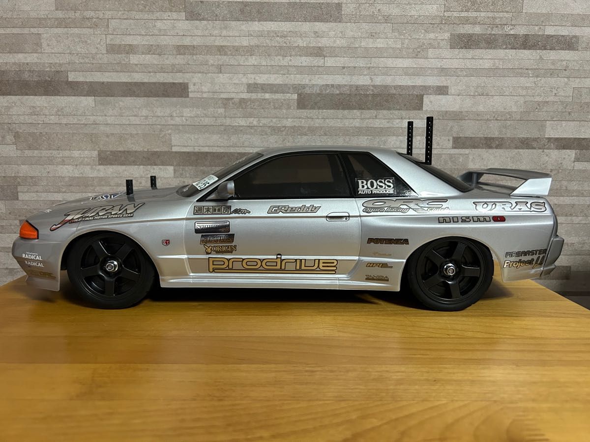 タミヤ 日産 スカイライン GT-R ( R32 ) メーカー塗装済 ボディ タミヤ 日産 スカイライン GT-R ( R32 ) メーカー塗装済 ボディ