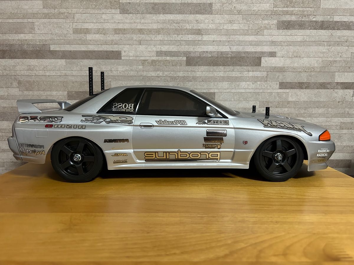 タミヤ 日産 スカイライン GT-R ( R32 ) メーカー塗装済 ボディ タミヤ 日産 スカイライン GT-R ( R32 ) メーカー塗装済 ボディ