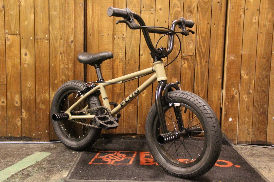 自転車　BMX 14インチ キッズバイク　TNB PLUG 14 FAT MATT SAND BEIGE　即決　送料無料　新品未使用　お子様でも止まるブレーキパッド付き_画像2