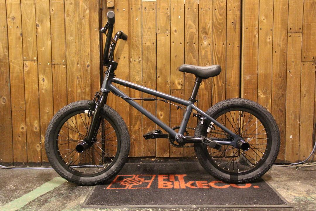 自転車 BMX 16インチ キッズ 子供 TNB PLUG - 16 FAT TIRE MATT