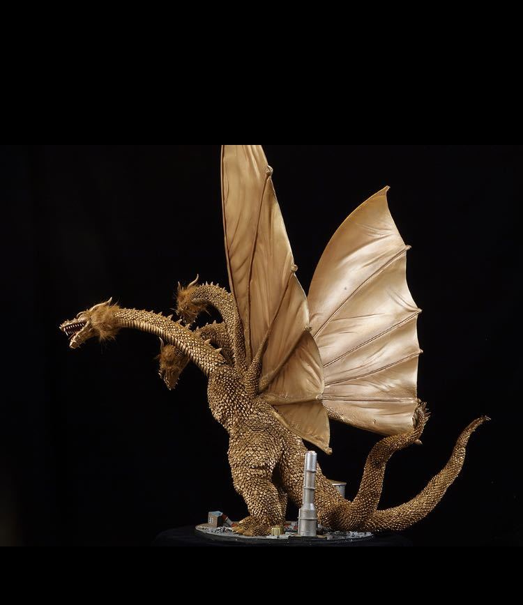 レジンシェフとうけけ団 キングギドラ1972 1/144 King Ghidorah ゴジラ ...
