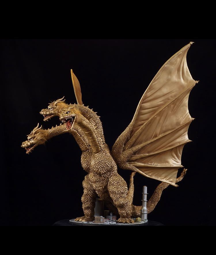 レジンシェフとうけけ団 キングギドラ1972 1/144 King Ghidorah ゴジラ ...