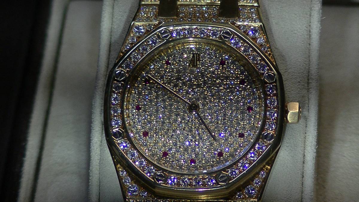  Celeb специальный : супер редкий Audemars Piguet Royal дуб оригинальный полный бриллиант mi der m размер кварц часы 