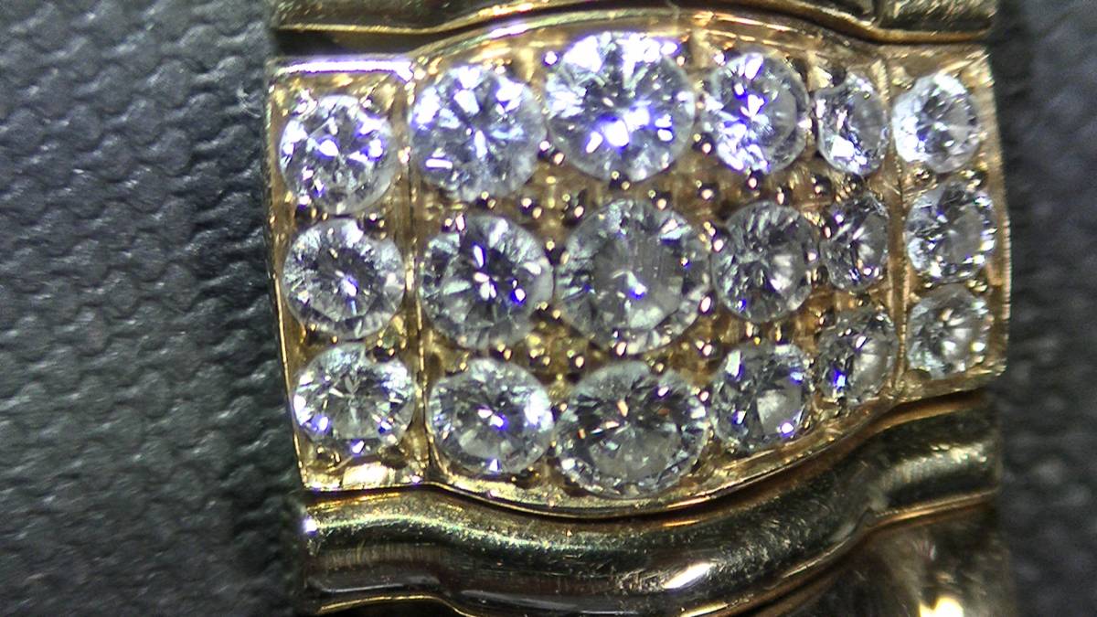  Celeb exclusive use rare Piaget tanagla series 18 gold large grain diamond choker 