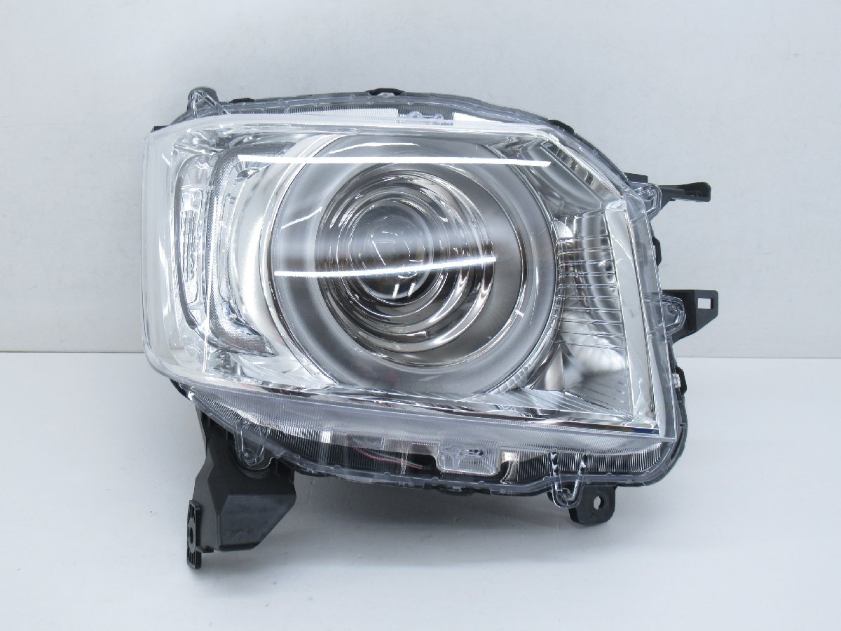 《即決あり》 N-BOX エヌボックス JF3 JF4 後期 純正 右 ヘッドライト LED N1 【 STANLEY W3105 】 (M070093)_画像1