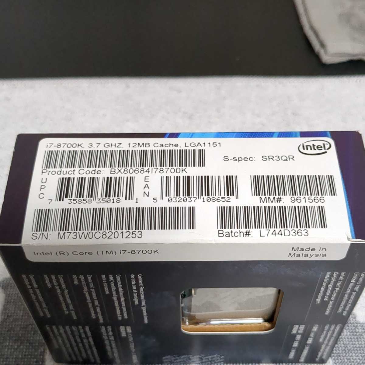 美品 Intel CPU Core i7 8700K 3.7GHz-4.70GHz 12Mキャッシュ 6コア12スレッド LGA1151