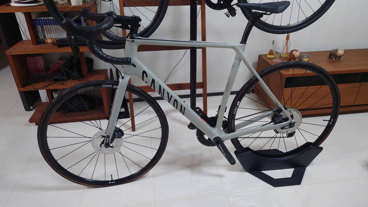 Yahoo!オークション - CANYON Endurace CF SL 8 Disc Di2 size L Yahoo!オークション - CANYON Endurace CF SL 8 Disc Di2 size L