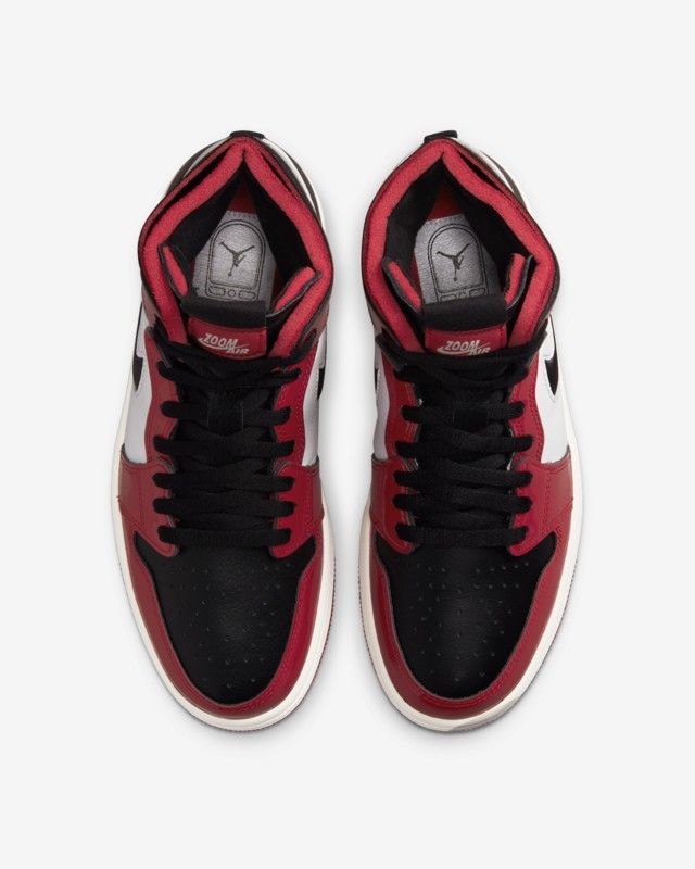 Nike WMNS Air Jordan 1 ZOOM "Chicago" 24cm